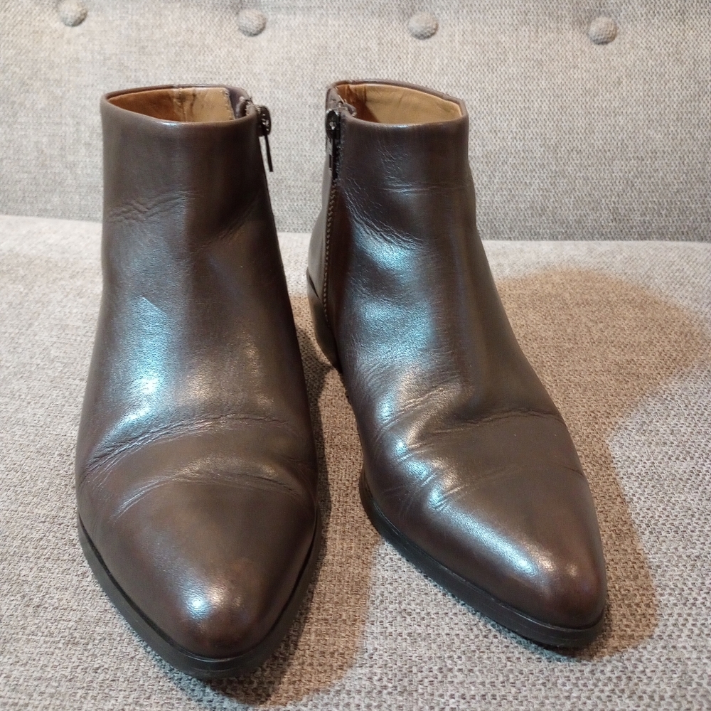 Coach Low Heeled Brown Boots Size 8